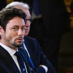 Andrea Giambruno vuole tornare a condurre su Mediaset